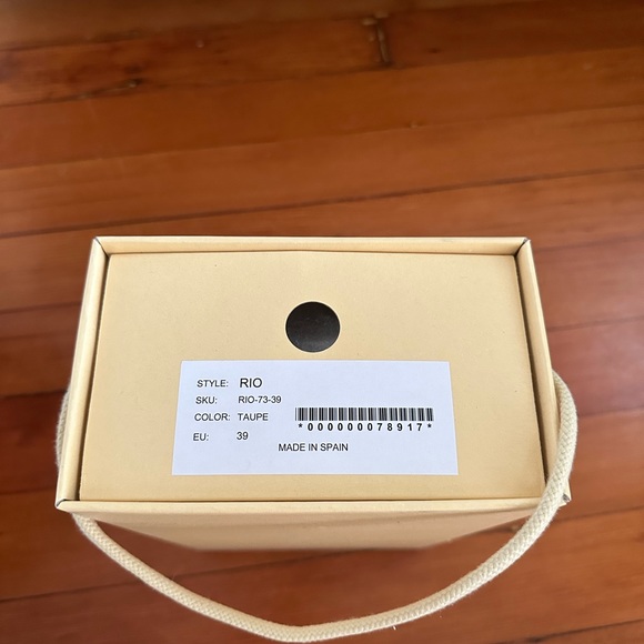 Loq Rio Sandals in Taupe - Picture 6 of 8